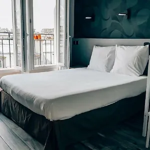Hotel Luxia, Parijs