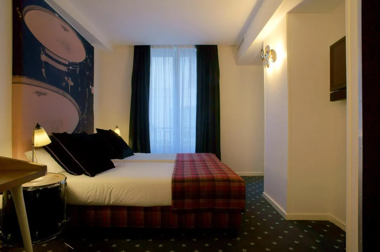 Hôtel du Triangle d'Or Paris