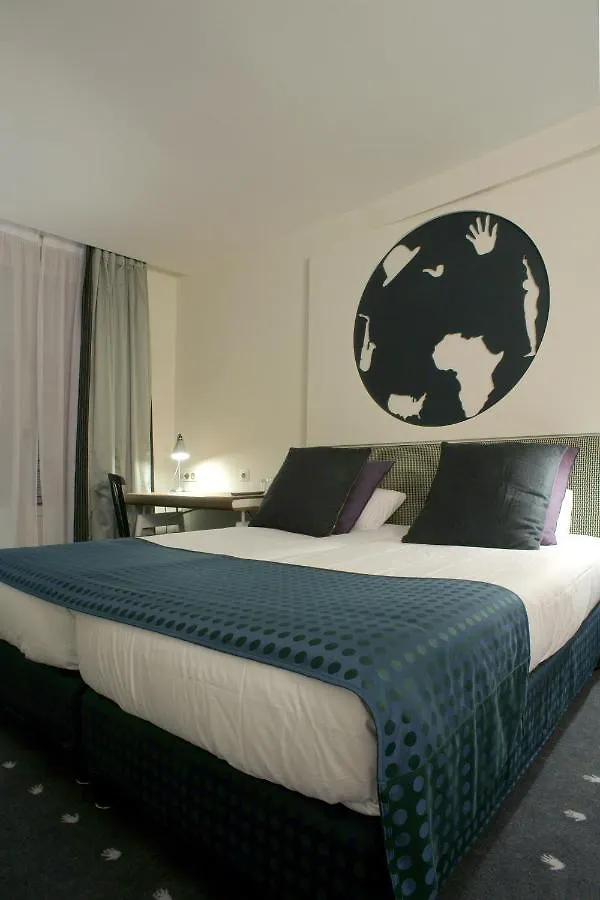 *** Hotel Hôtel du Triangle d'Or Paris França