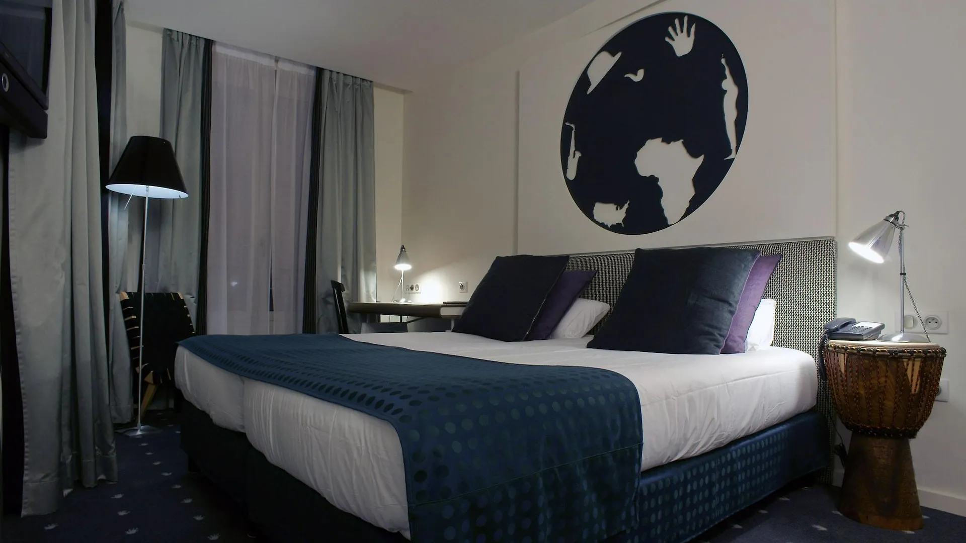 Hôtel du Triangle d'Or Paris Hotel