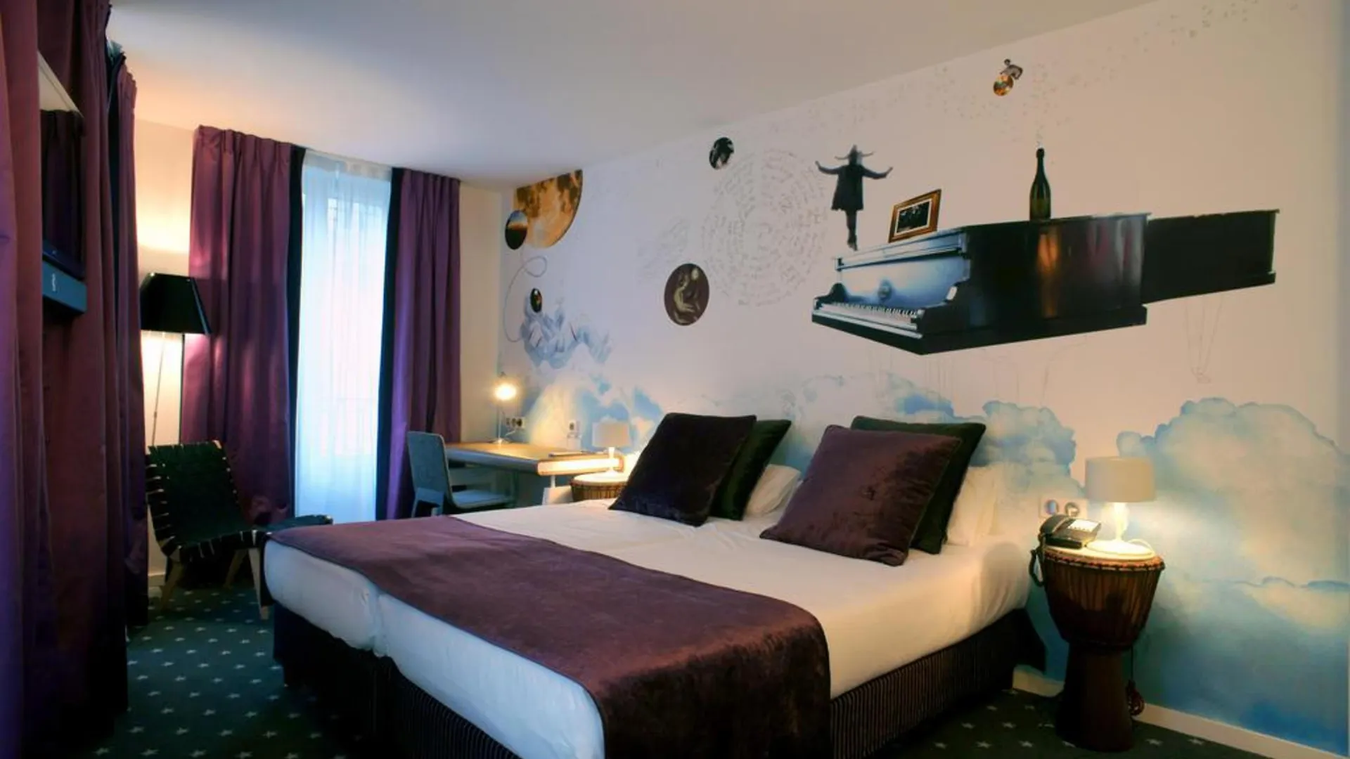 Hotel Du Triangle D'Or Parijs 3*,
