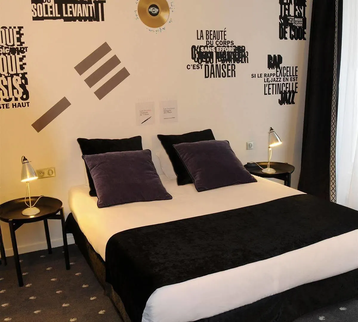 Hotel Du Triangle D'Or Parijs